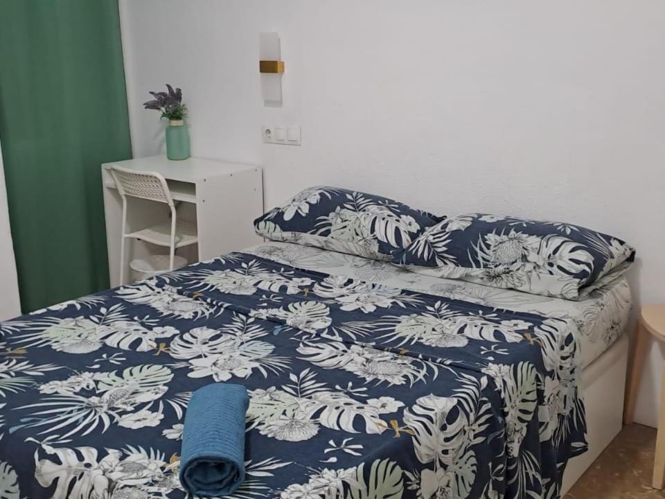 Pensión La Marina *